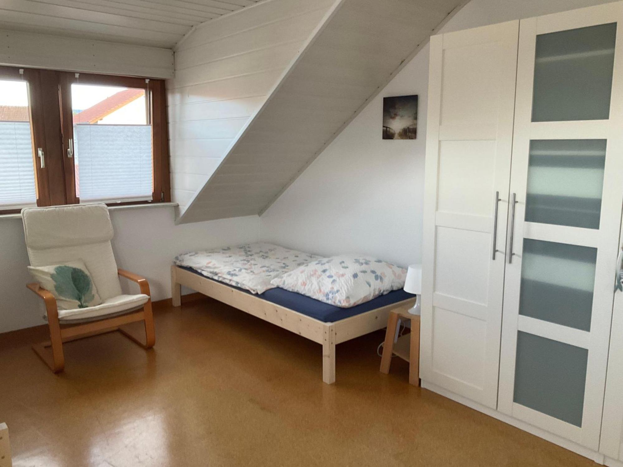 Ferienwohnung-Loesch ノイエンビュルク・アム・ライン エクステリア 写真
