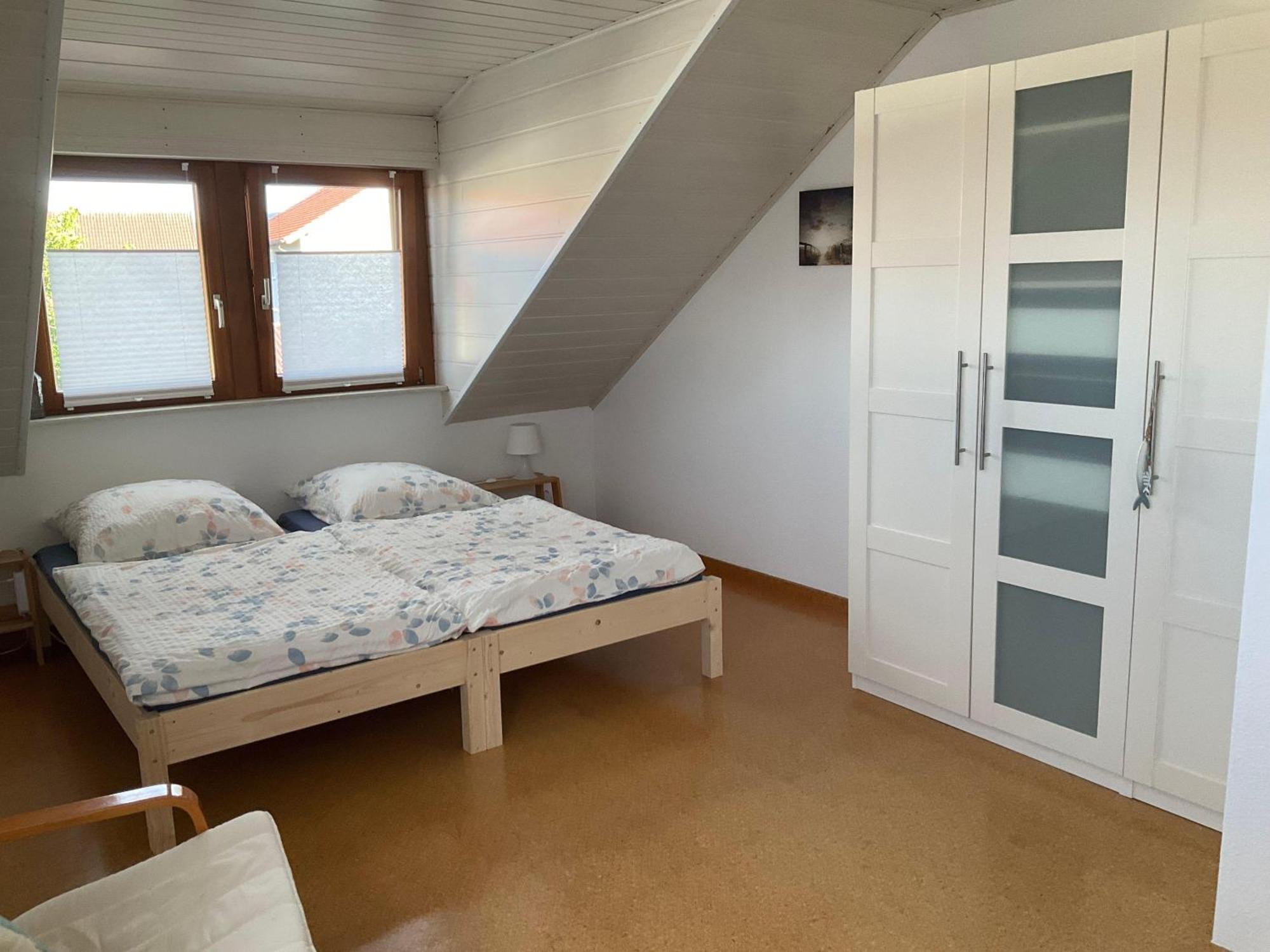 Ferienwohnung-Loesch ノイエンビュルク・アム・ライン エクステリア 写真