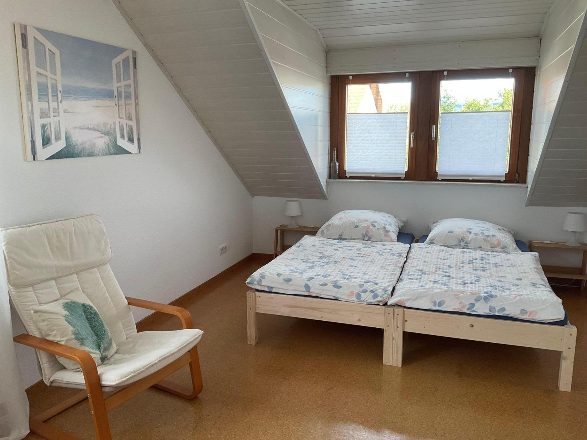 Ferienwohnung-Loesch ノイエンビュルク・アム・ライン エクステリア 写真