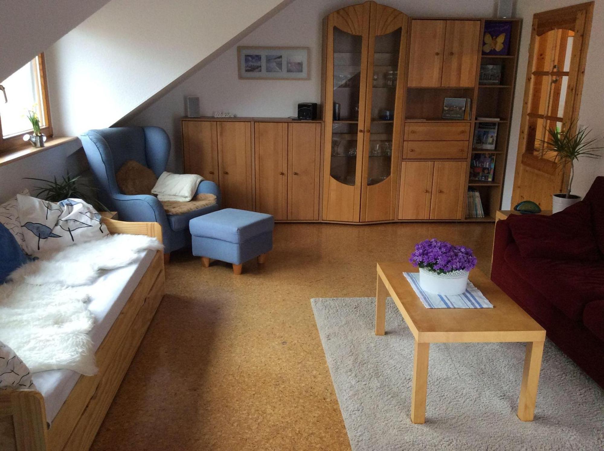 Ferienwohnung-Loesch ノイエンビュルク・アム・ライン エクステリア 写真